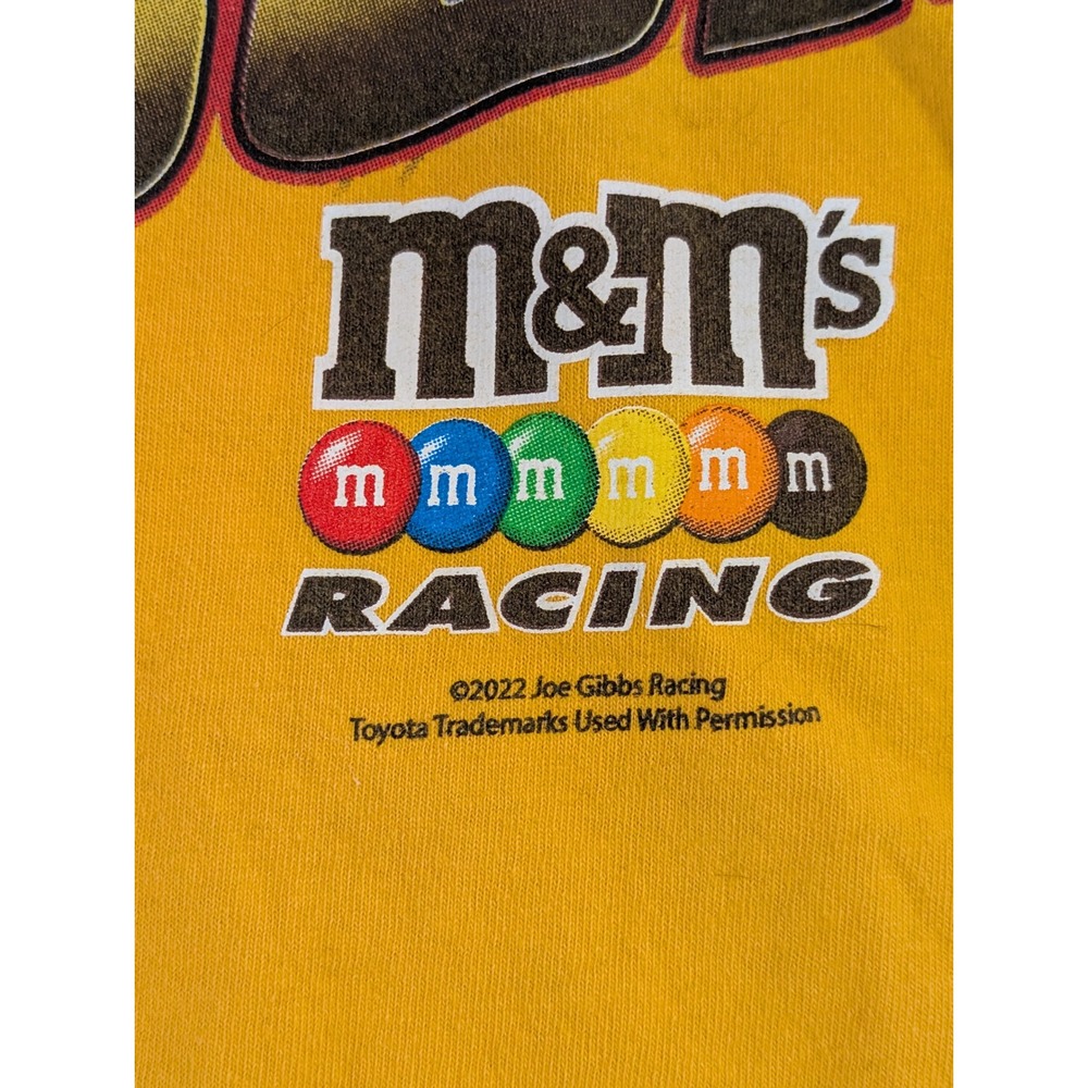 Kyle Busch 18 M&M Racing NASCAR‎ T Shirt Yellow Men's Size Large 2022 - Picture 5 of 6